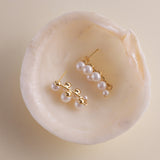 Bridal Edition - Romantic Balloon-Inspired Pearl Earrings | Gift for Her 

These elegant pearl earrings were designed as a personal piece for my own wedding, with the pearls arranged to resemble a bundle of balloons—symbolizing love, hope, and celebration. Now, I’m excited to share this special design with you, hoping it spreads the same joy and romance that it did for me on my special day.
- Round and Smooth Freshwater pearls